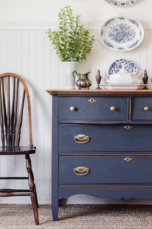 Kurbits Indigo a New HH Milk Paint Colour